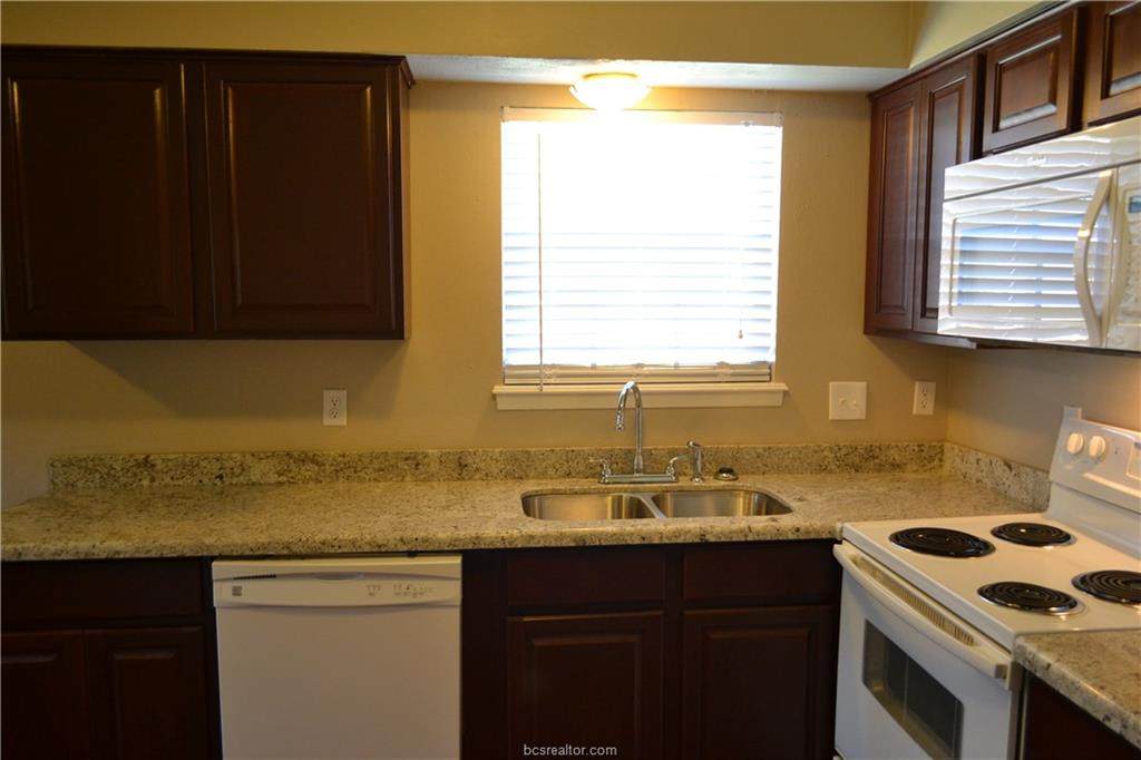 809 San Pedro Drive - Photo 1