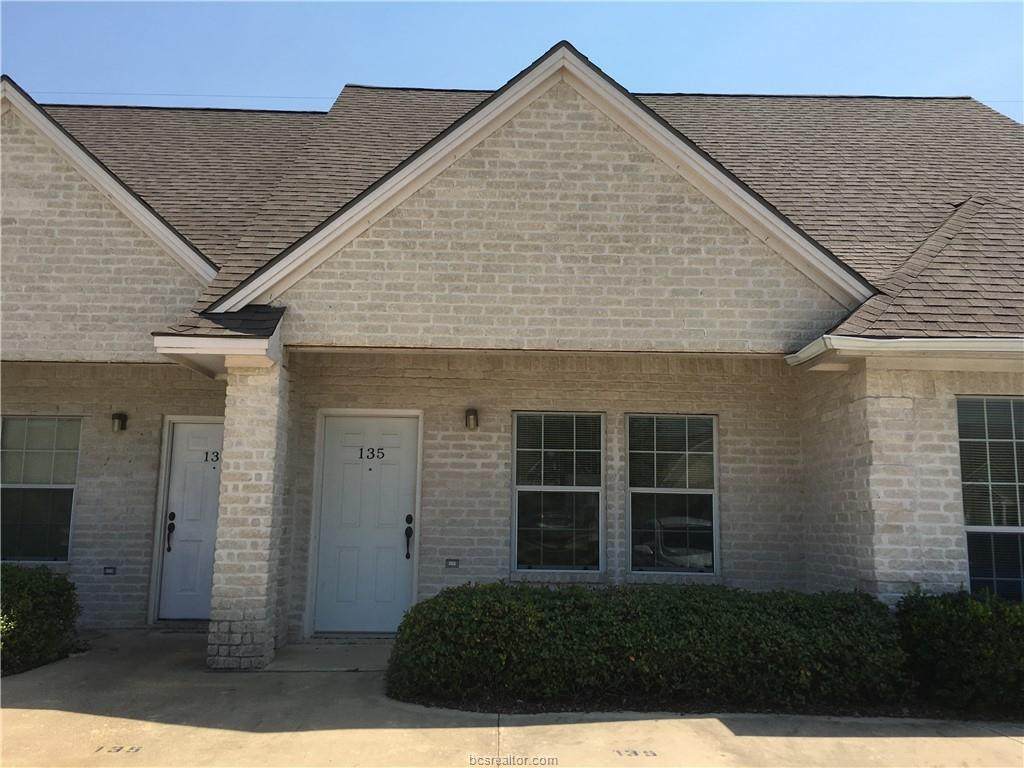 3612 Hampton Court - Photo 1