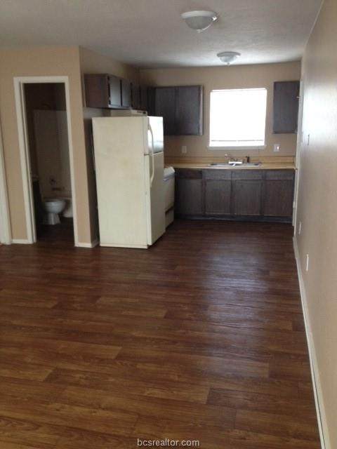 2409 Jaguar Drive - Photo 1
