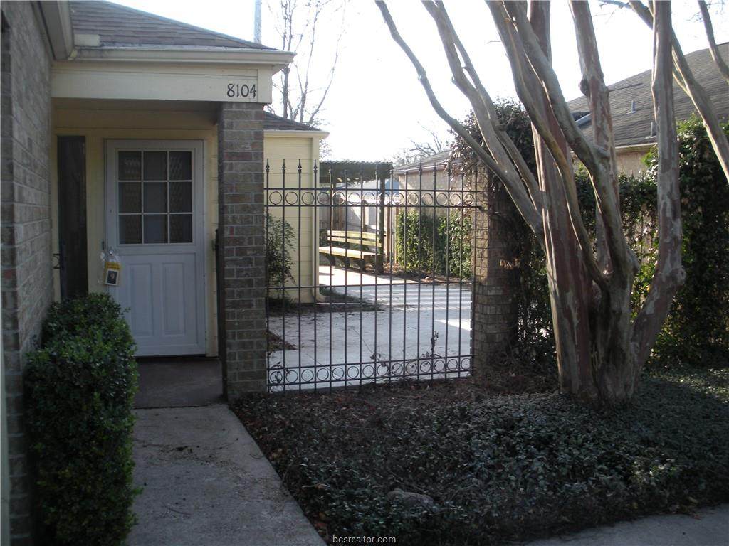 8104 Butler Ridge Drive - Photo 1