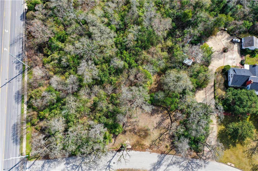 607 Hensel - Photo 1