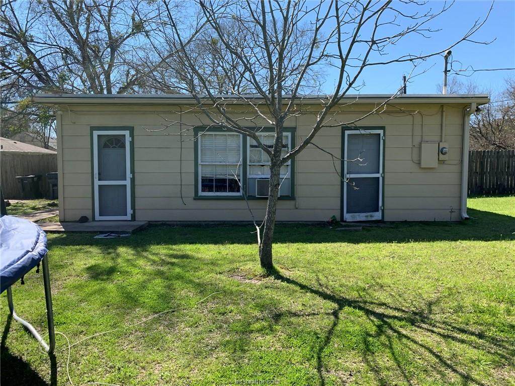 305 Bolton Avenue - Photo 1