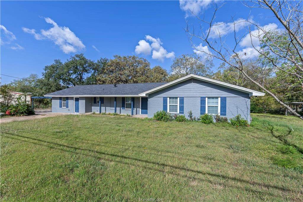 2204 Hwy 21 - Photo 1