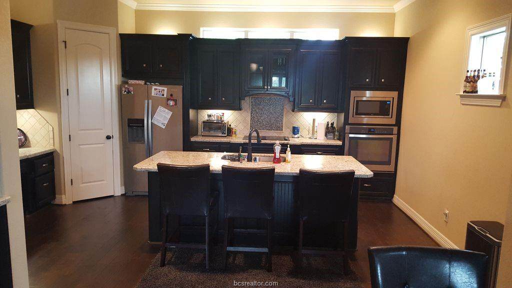 500 Jefferson Street - Photo 1