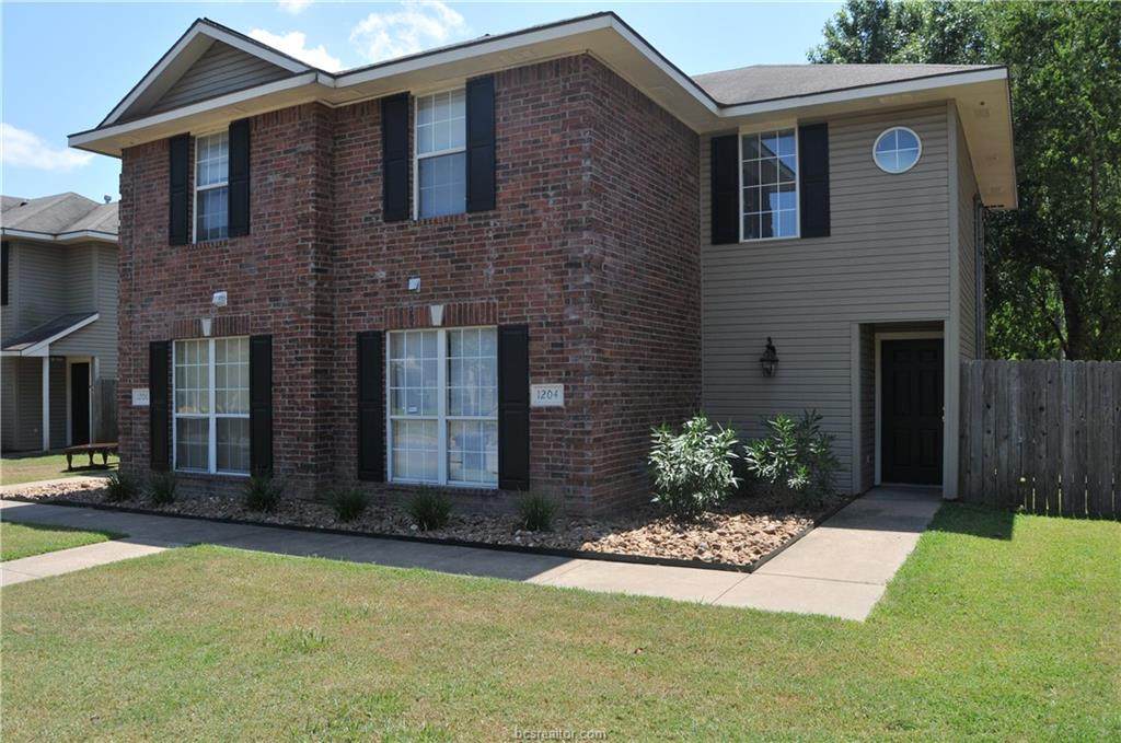 1206 Oney Hervey Drive - Photo 1