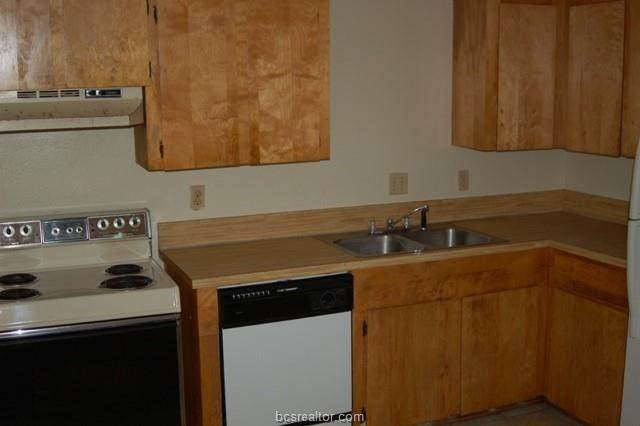 2802 Sprucewood Street - Photo 1