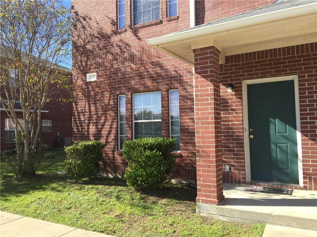 1711 Prairie Drive - Photo 1