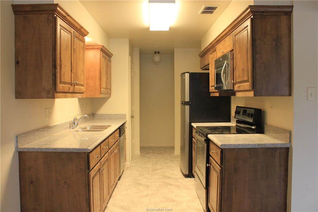 905 Balcones Drive - Photo 1
