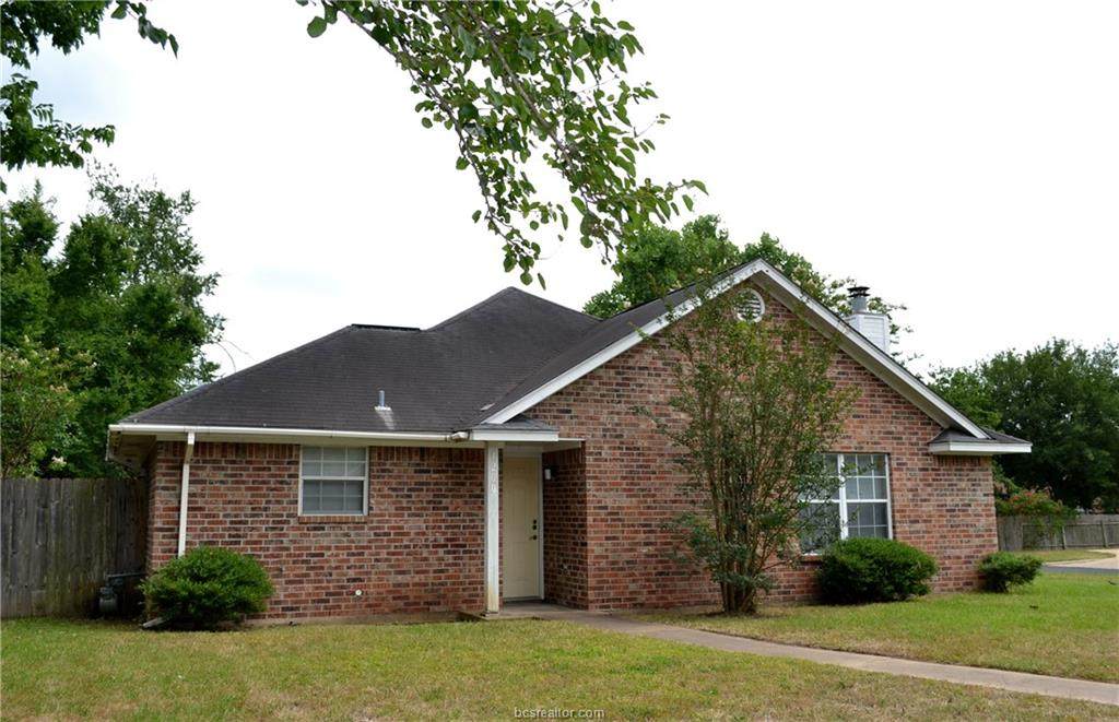 1200 Bayou Woods Dr. - Photo 1