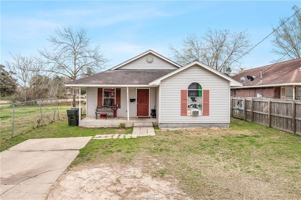 507 Dean Street - Photo 1