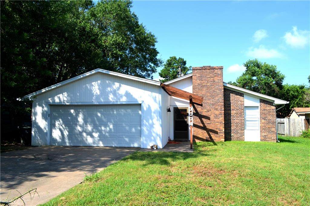 3004 Bluestem Drive - Photo 1