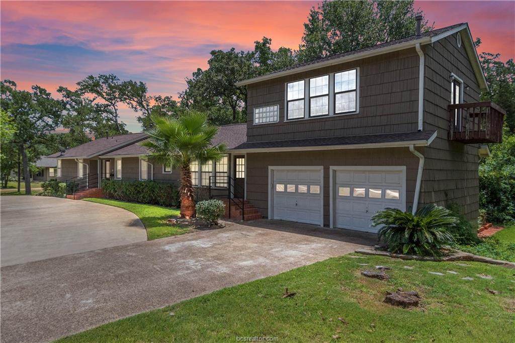 309 Brookside Drive - Photo 1
