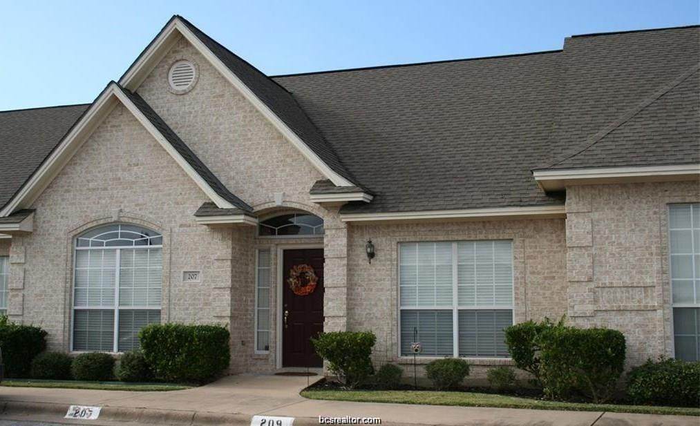 408 Fraternity Row Drive - Photo 1