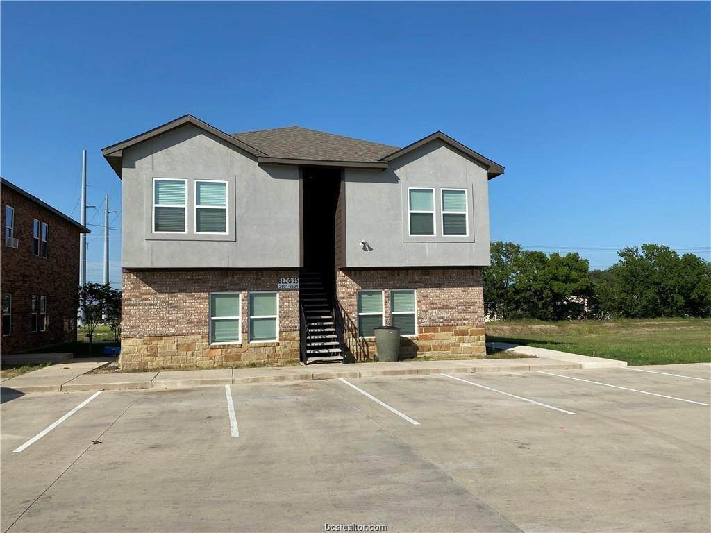 2900 Town Square Drive - Photo 1