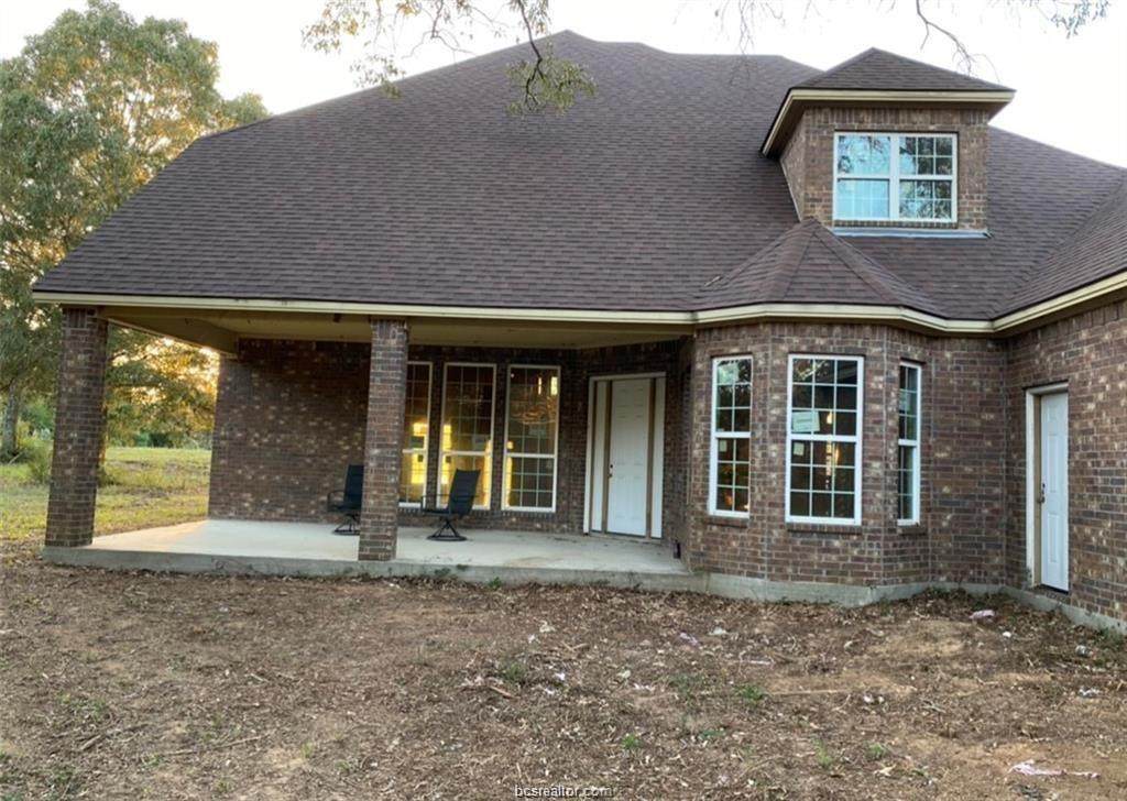 645 Leona Boulevard - Photo 1