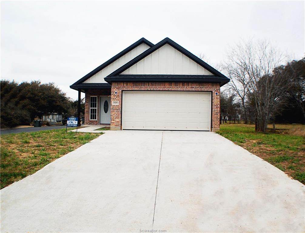 1508 Pecan Street - Photo 1