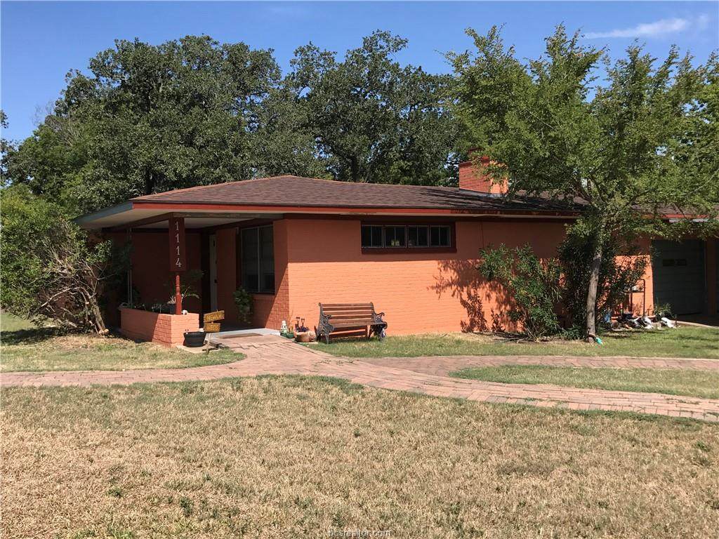 1114 Langford - Photo 1