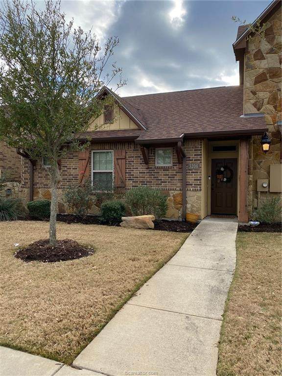 3206 Cullen - Photo 1