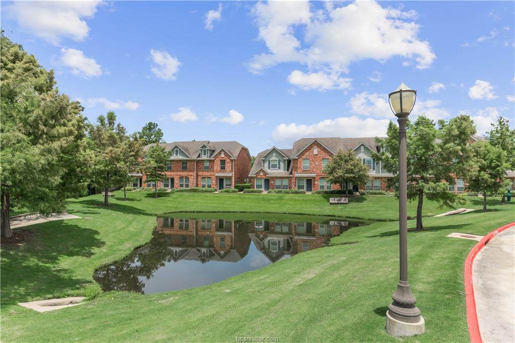 1001 Krenek Tap Road - Photo 1