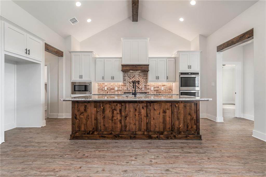 1344 Crystal Lane - Photo 1