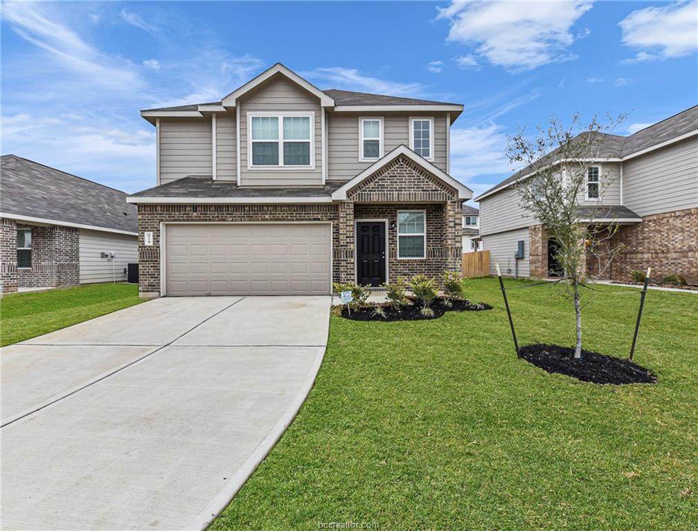 979 Crossing Drive - Photo 1