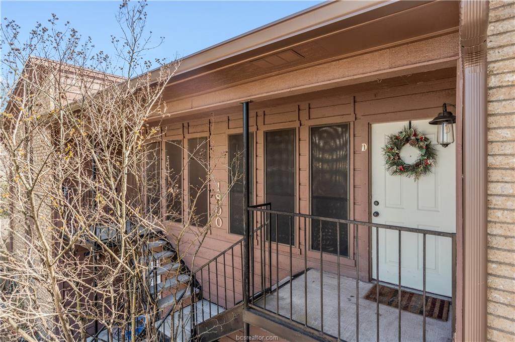 1800 Treehouse Trail - Photo 1