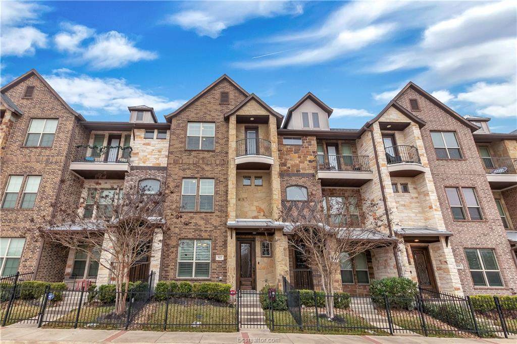 512 Jefferson Street - Photo 1