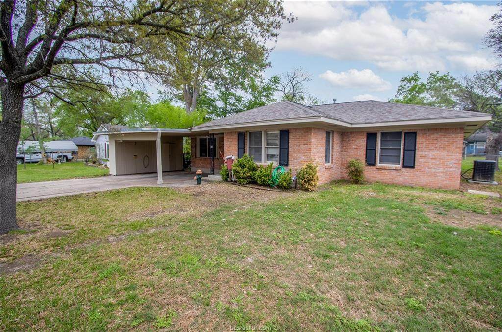 721 Lazy Lane - Photo 1