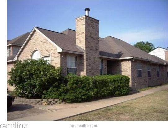 3313 Forestwood Drive - Photo 1