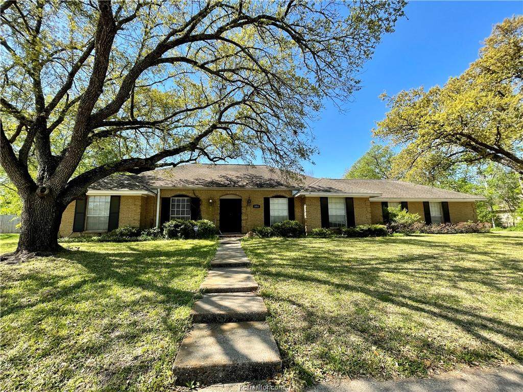 1212 Glade Street - Photo 1