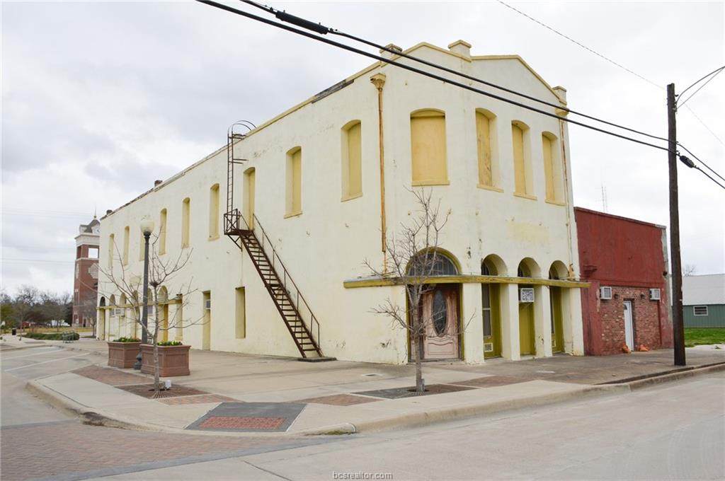 201 Railroad Street - Photo 1