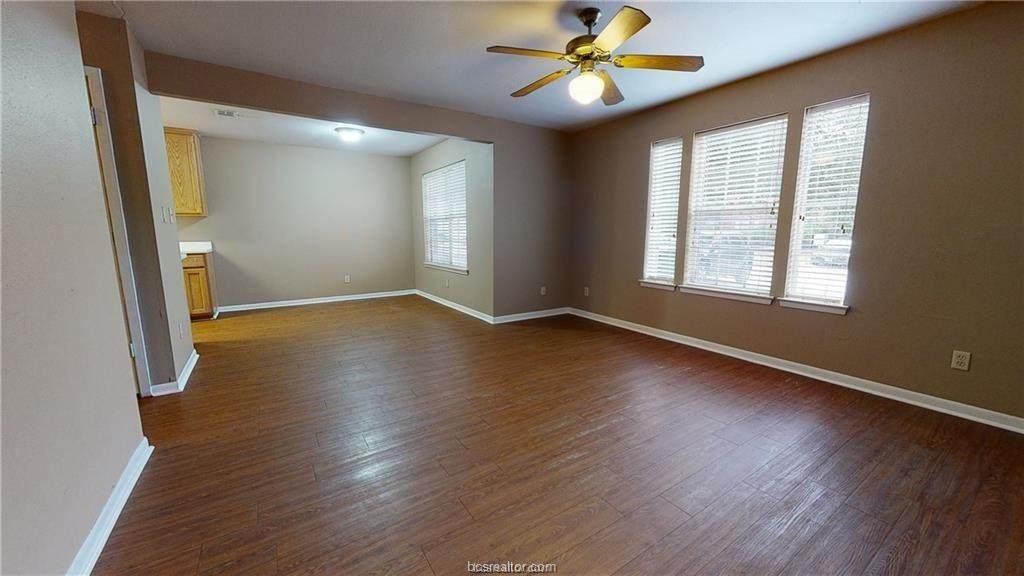 907 Balcones Drive - Photo 1