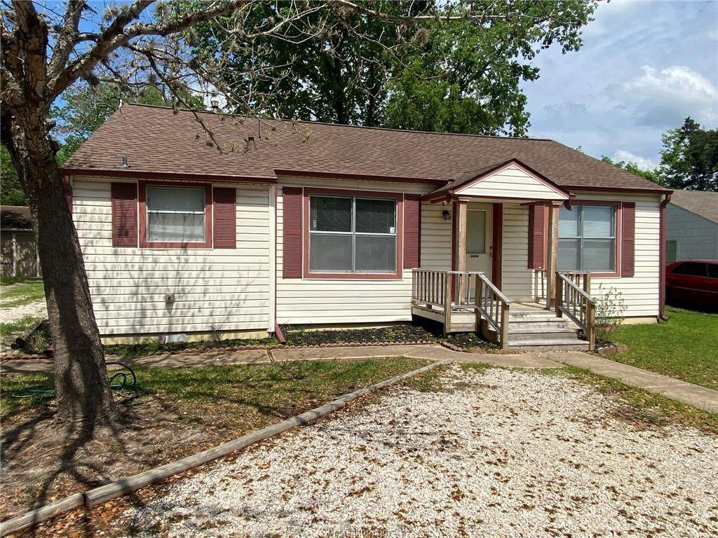 1203 Foster - Photo 1