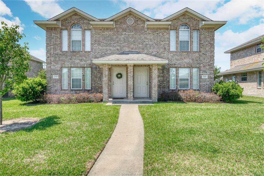 2301 Autumn Chase Loop - Photo 1