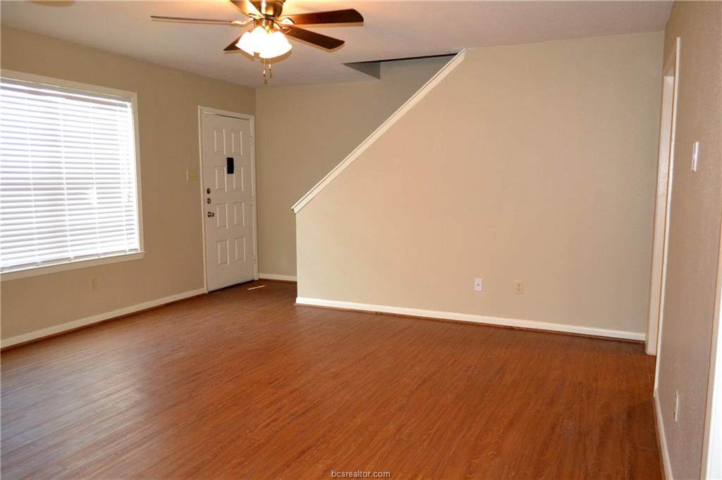 1801 Treehouse - Photo 1