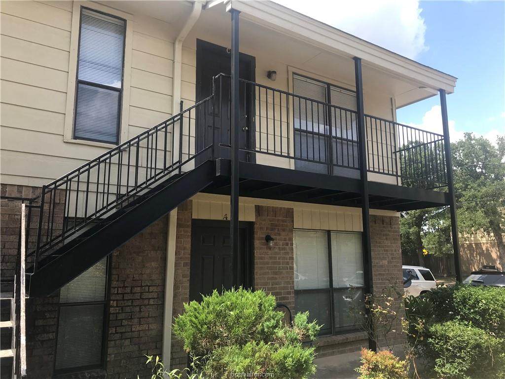 2401 Pedernales - Photo 1
