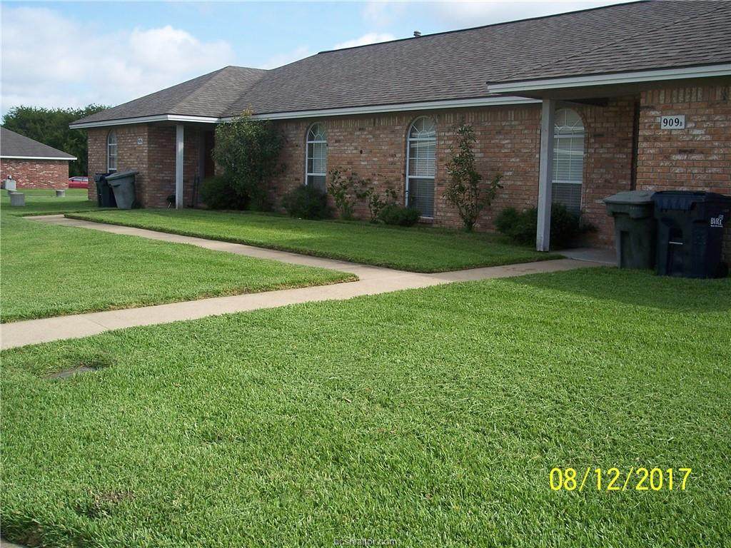 909 A Camellia Court - Photo 1