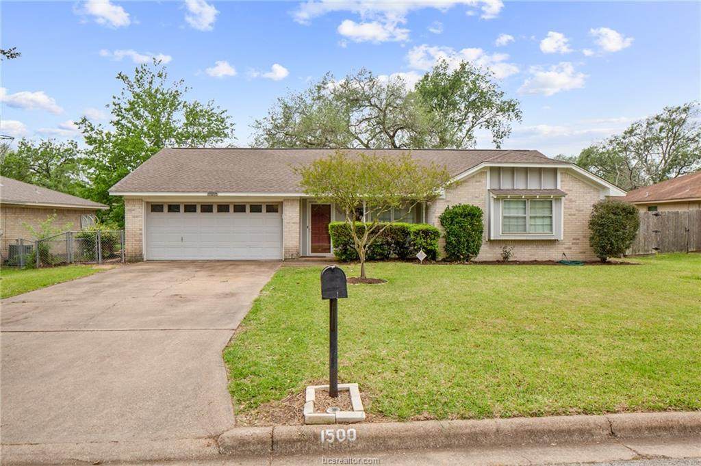 1500 Austin Avenue - Photo 1