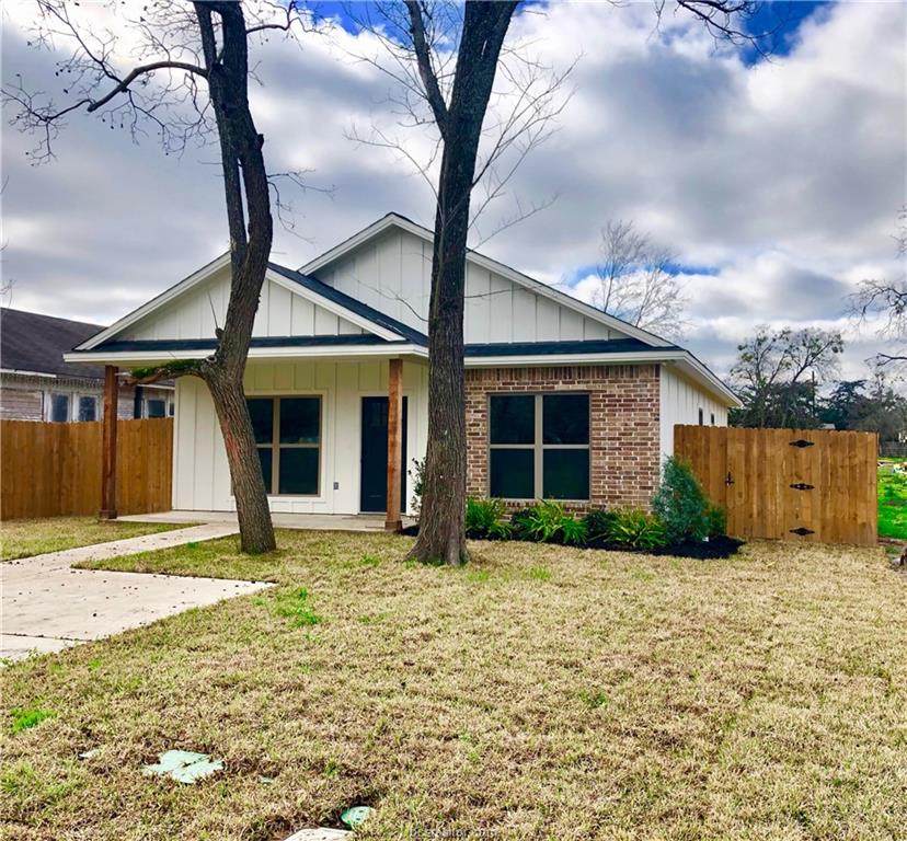 710 Freeman - Photo 1