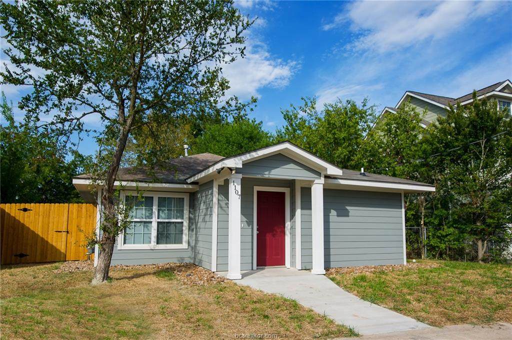 1107 Carolina Street - Photo 1