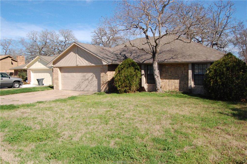 1407 Bayou Woods - Photo 1