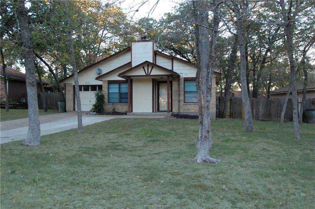 2110 La Brisa - Photo 1