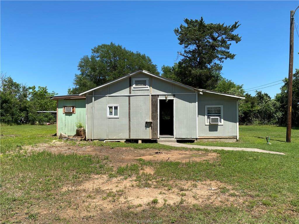 4400 Sandy Point Road - Photo 1