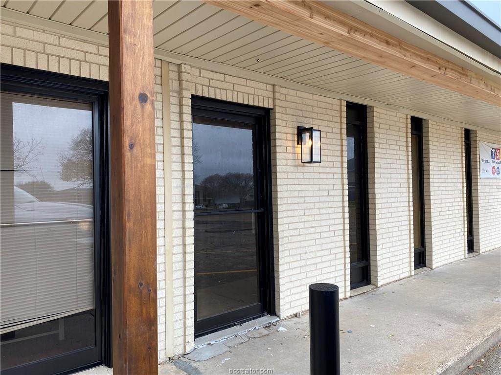 1706 29th Street - Photo 1