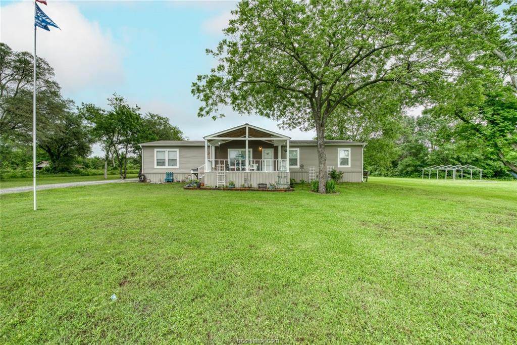 392 Highway 39 Farm To Market Road - Photo 1