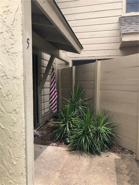 4405 Carter Creek Parkway - Photo 1