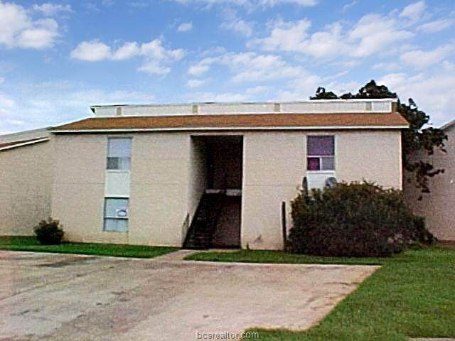 2805 Cypress Bend - Photo 1
