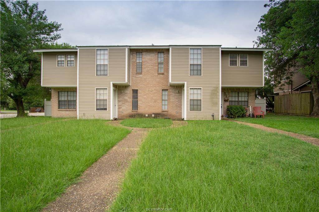 1801 Woodsman Drive - Photo 1
