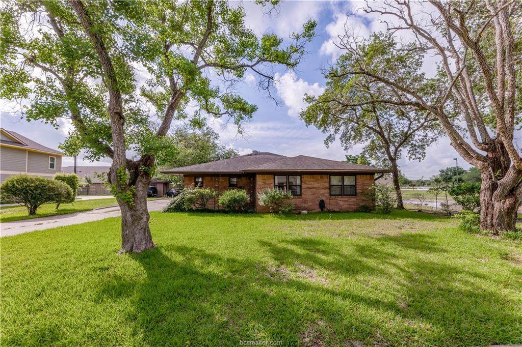 106 Southland Street - Photo 1