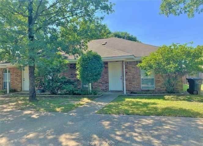 627 San Mario Court - Photo 1